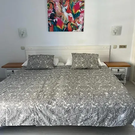 Sunset In Paradise 公寓 阿德耶